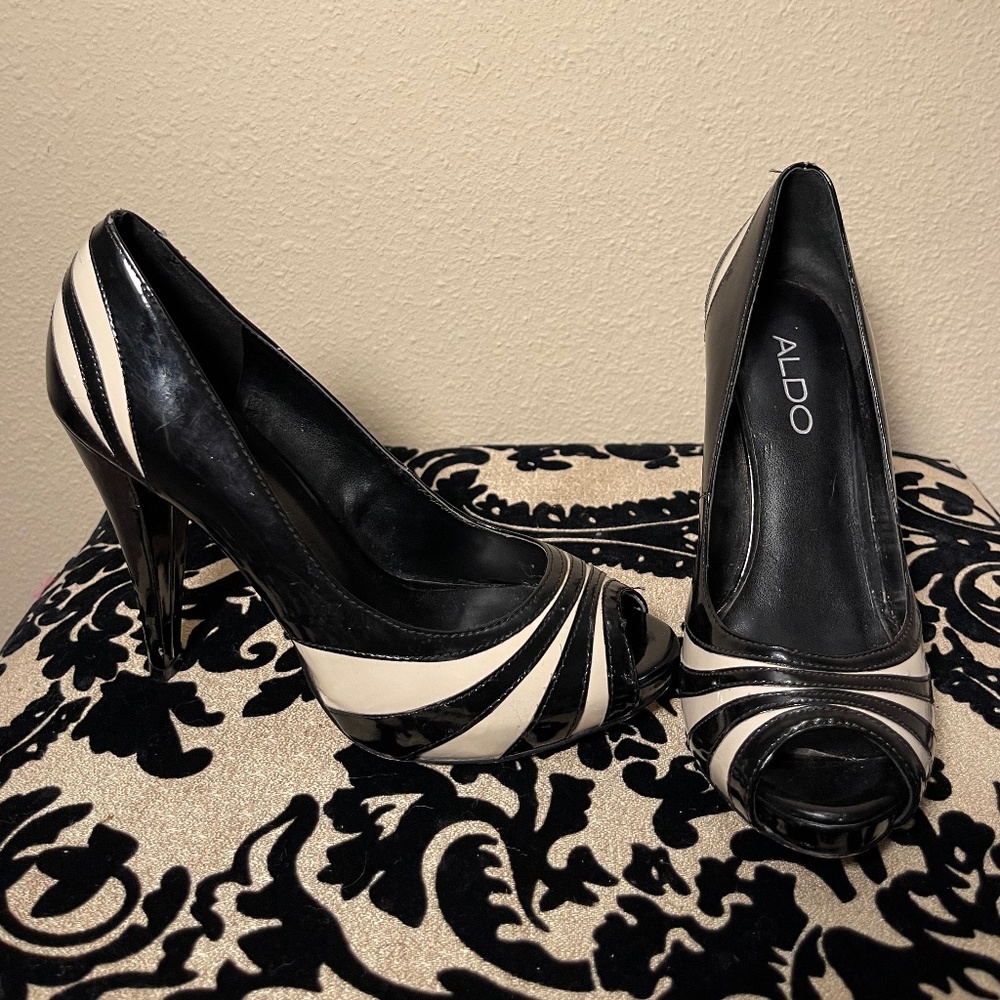 Black & Beige ALDO Stiletto Platform Peep Toe High Heels